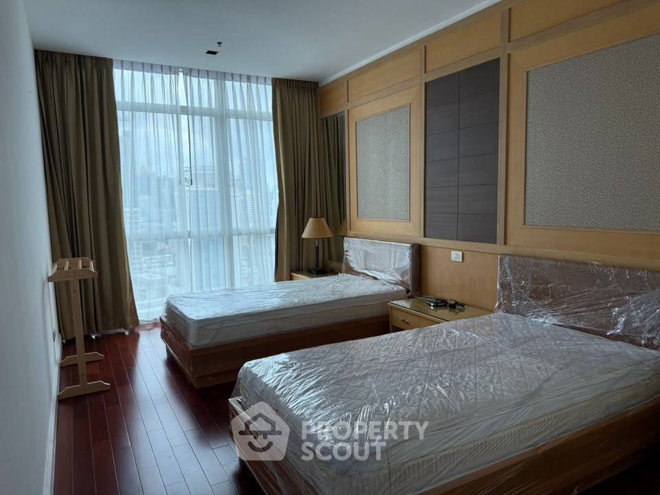 picture 4-BR Condo at Athenee Residence near BTS Phloen Chit (ID 2976921) - 9/13