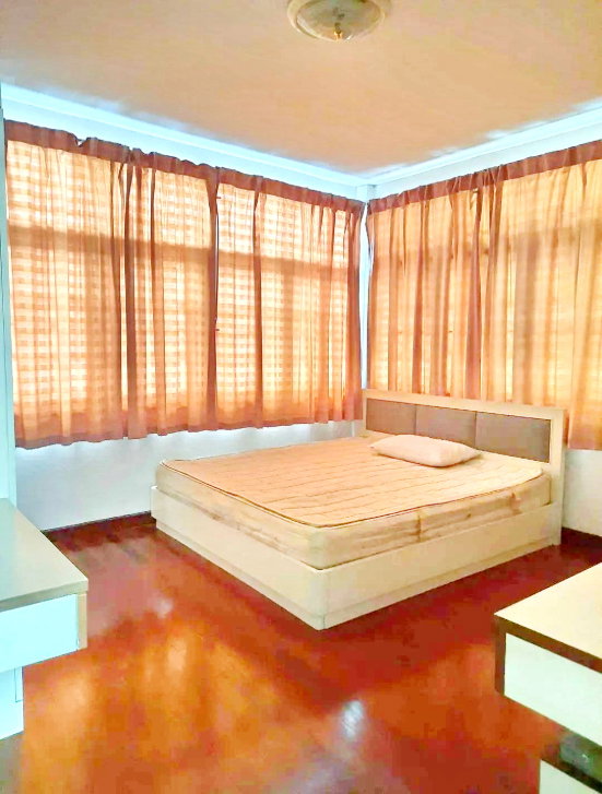 picture HK0480, House for rent 3 Br.,Huaikhwang - 7/11