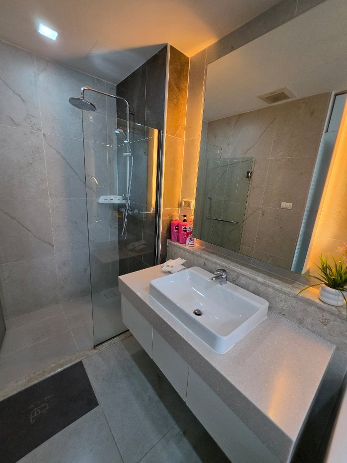 รูป เช่า Astra condo ช้างคลาน 45 ตรม 1 นอน 1 น้ำ พร้อมเฟอร์ 22,000 /เดือน - รูปที่ 11/12