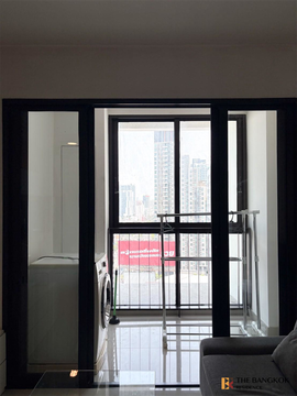 Beautiful Room, Good Condition Ideo Ratchada-Huaykwang near MRT Huai Khwang Station