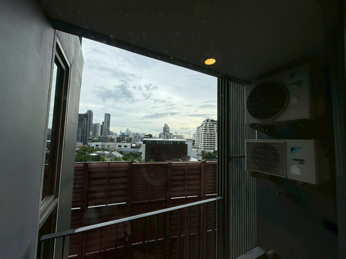 รูป ✨Savvy Ari 4 Condominium Condo for Rent!! Near BTS Ari / 3 bedrooms, 3 bathrooms. Special corner room - รูปที่ 51/77