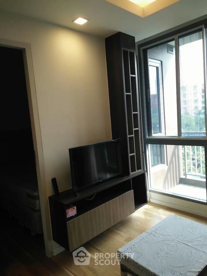 picture Well-Priced 1-BR 35 Sqm At Focus Ploenchit near BTS Nana (ID 2977526) - 3/10