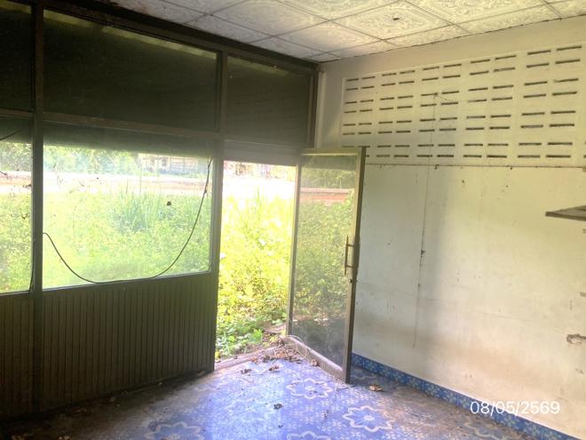 picture SHOP HOUSE 24.6 Sq.w. Phanom Surat Thani for 325,000 - 4/22