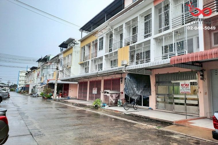 ขายอาคารพาณิชย์ 3 ชั้น บ้านบุษรา เพชรเกษ 81 (ซ.มาเจริญ) 18 ตร.ว.