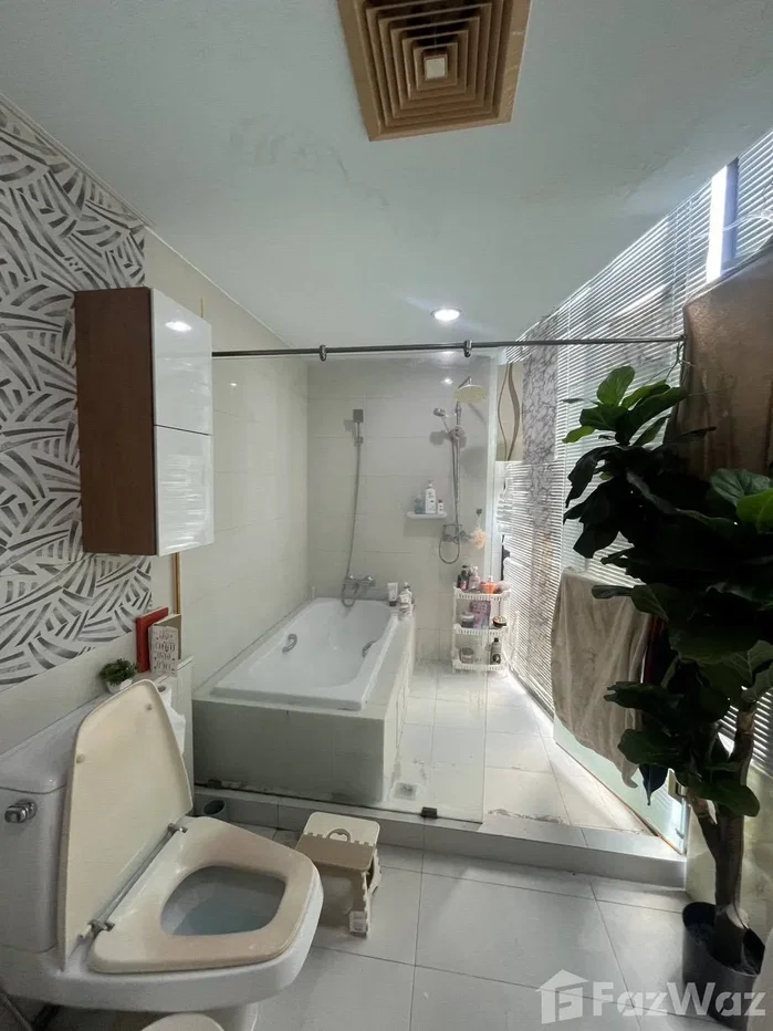 picture Condo for rent 6449345 - 3/9