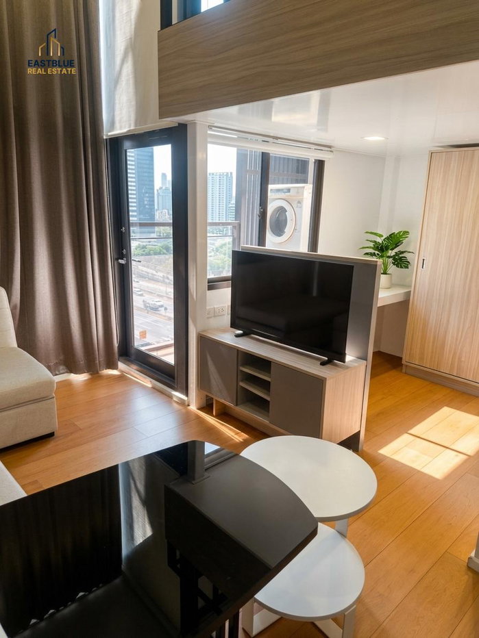 รูป 🔥ปล่อยเช่า 1นอน Duplex คอนโด Chewathai Residence Asoke ใกล้ MRT พระราม 9 🔥 - รูปที่ 8/9