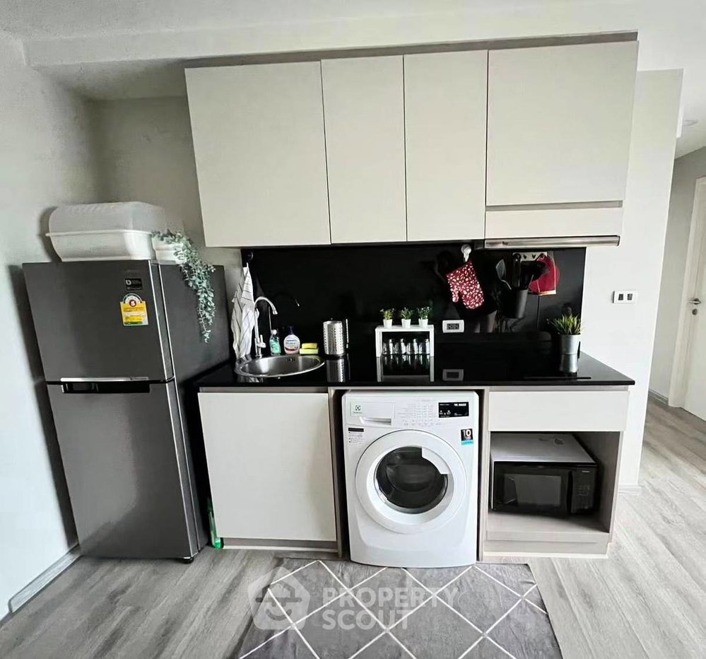 picture 2-BR Condo at Attitude Bearing near BTS Bearing (ID 2979371) - 3/7