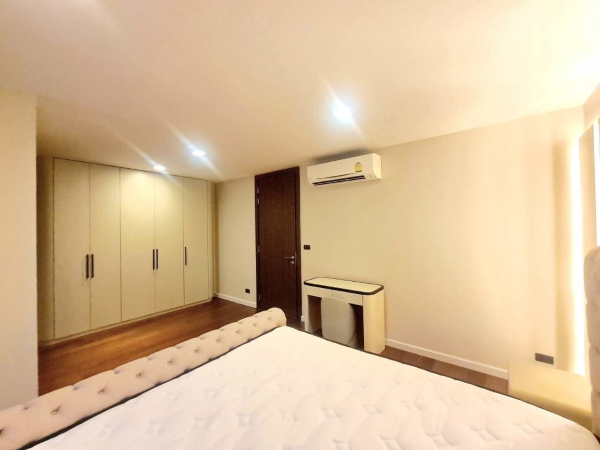 รูป 🏡 HM255 | ให้เช่าบ้านหรู Super Luxury โครงการ Quarter 31 (สุขุมวิท 31) มีลิฟต์ส่วนตัว ทำเลใจกลางเมือง! - รูปที่ 13/14