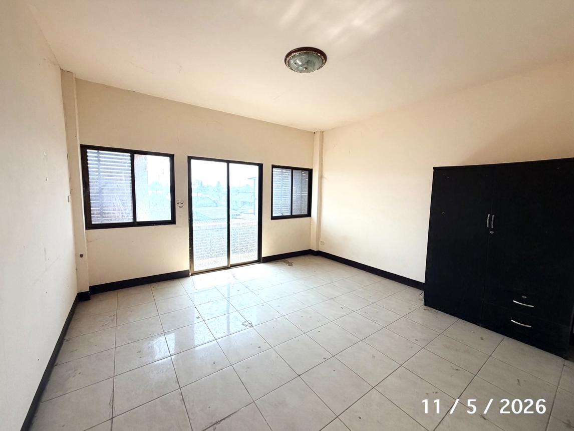 picture SHOP HOUSE 23.6 Sq.w. Muang Chiang Mai Chiang Mai for 3.3M - 18/24