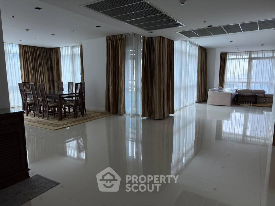 picture 4-BR Condo at Athenee Residence near BTS Phloen Chit (ID 2976921) - 13/13