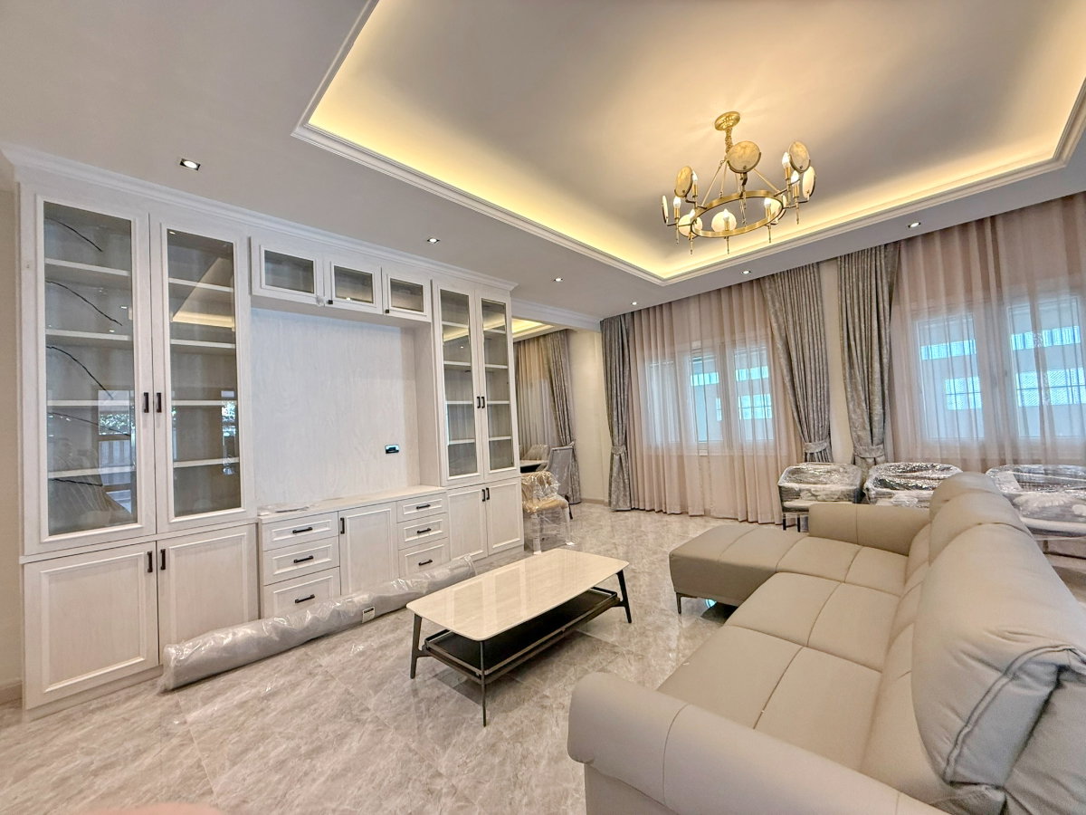 picture Hk0070, House for rent 3 Br. Ratchada-Huai Khwang. - 4/9