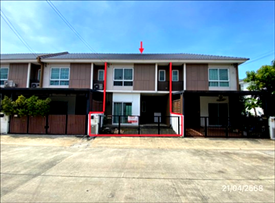 Townhouses for sale Bangkok : TOWN HOUSE 17.8 Sq.w. Min Buri Bangkok for 2.4M