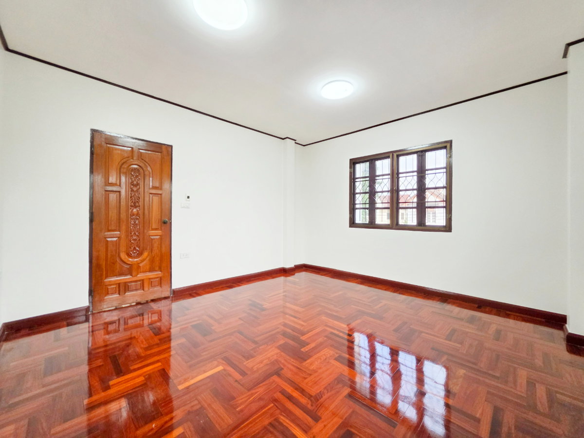 รูป บ้านเดี่ยว หมู่บ้าน ชัยพฤกษ์ รามอินทรา หลังมุม รีโนเวทใหม่ทั้งหลัง พร้อมพื้นที่กว้างถึง 140 ตรว. ใกล้จุดขึ้นลงทางด่วน - รูปที่ 23/28
