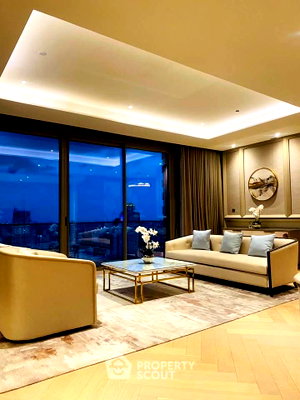 Condos for rent : 6-BR Condo at The Residences At Mandarin Oriental, Bangkok near BTS Saphan Taksin (ID 2977652)