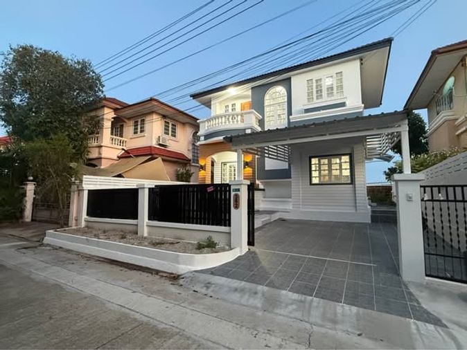 4-bed house for sale, 160 sqm, 50.9 sq wah, Wararom Phetkasem 81