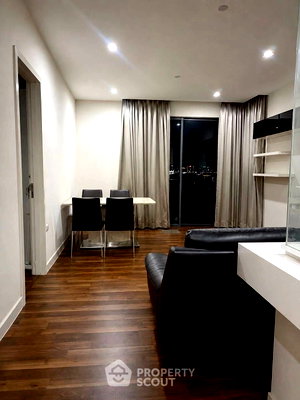 Condos for sale BTS Bang Chak : 2-BR Condo at The Room Sukhumvit 62 near BTS Punnawithi (ID 2977843)