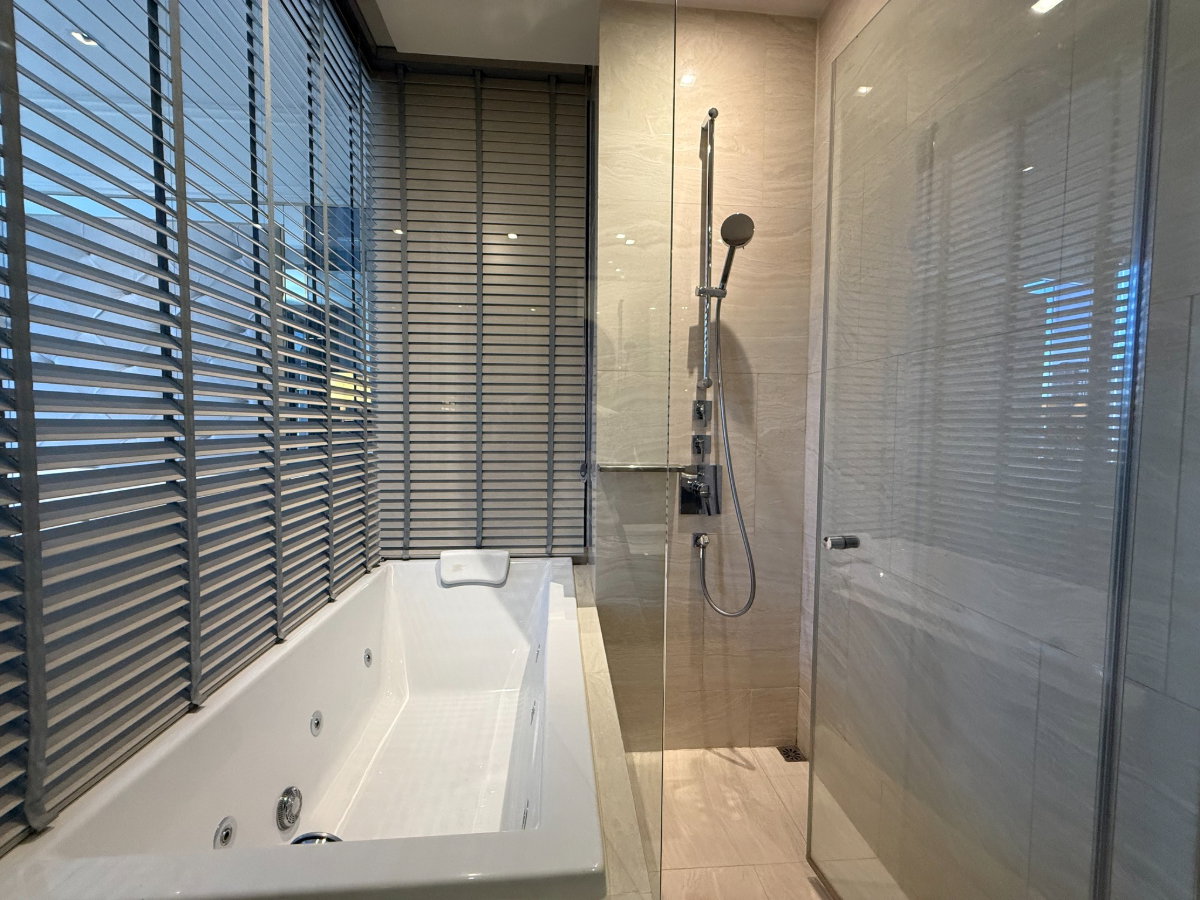picture ✨ Luxury Condo in the Heart of Silom [𝑭𝒐𝒓 𝑹𝑬𝑵𝑻] Ashton Silom Condo - 24/26