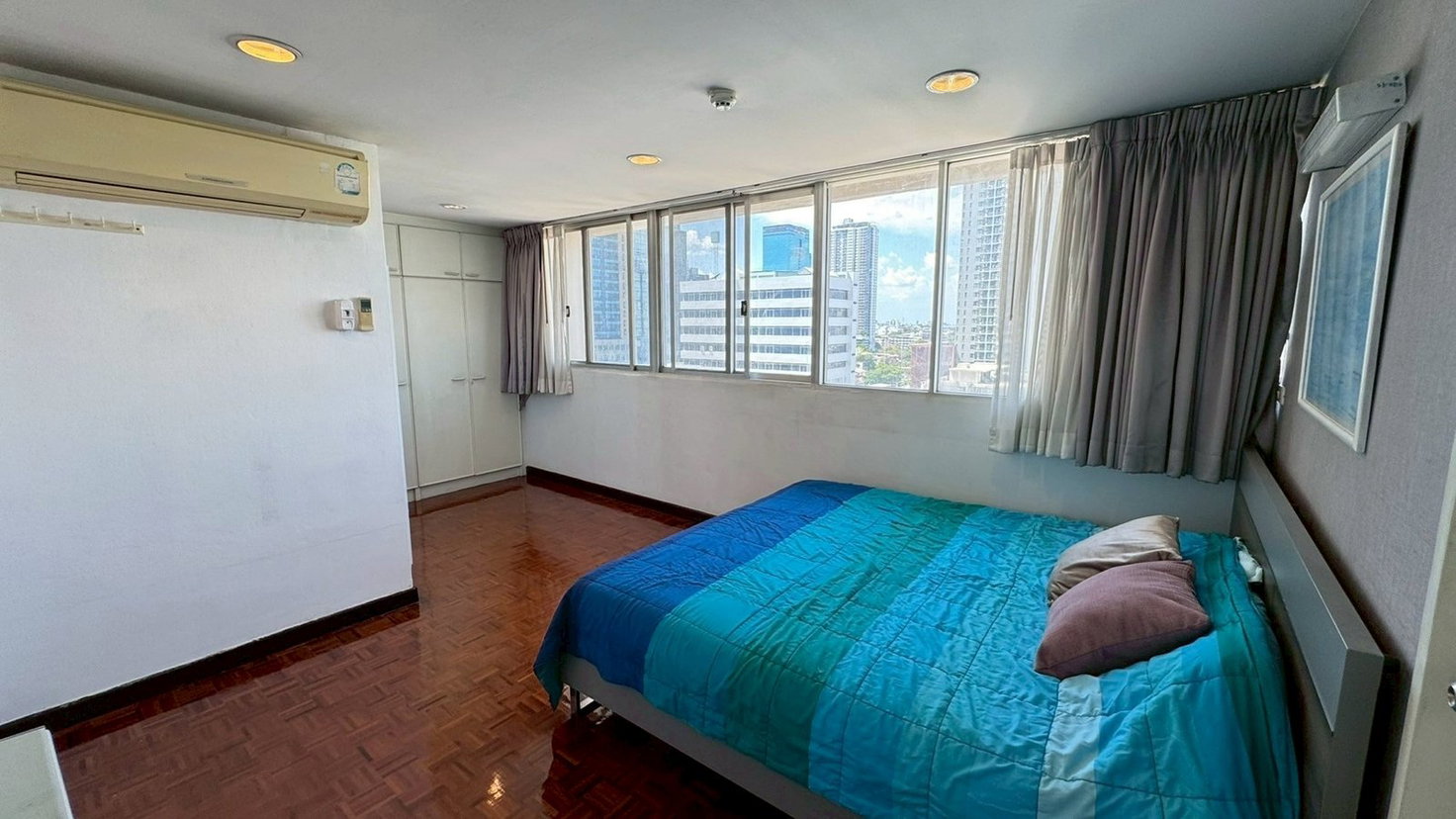 รูป LTH15697 – Luxury Condo for Sale Ekkamai | Spacious Residence | Near BTS Ekkamai | 9.1 MB | คอนโดหรูขาย เอกมัย ห้องขนาดใหญ่ ใกล้ BTS เอกมัย - รูปที่ 8/11