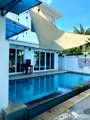Houses for sale Chonburi : 5 Bedroom Villa for sale at Palm Oasis  3934290