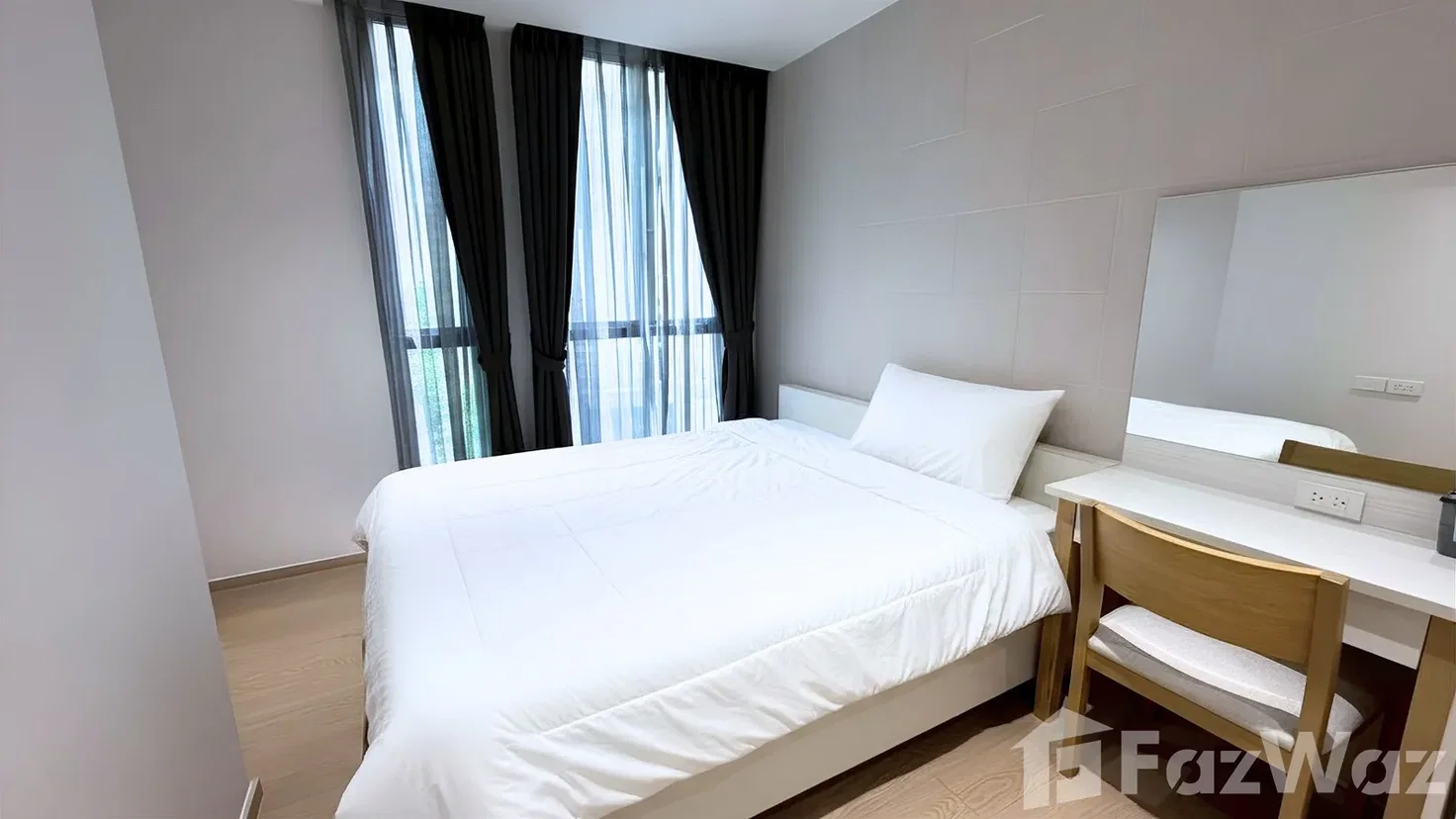 picture Runesu Thonglor 6450446 - 5/6