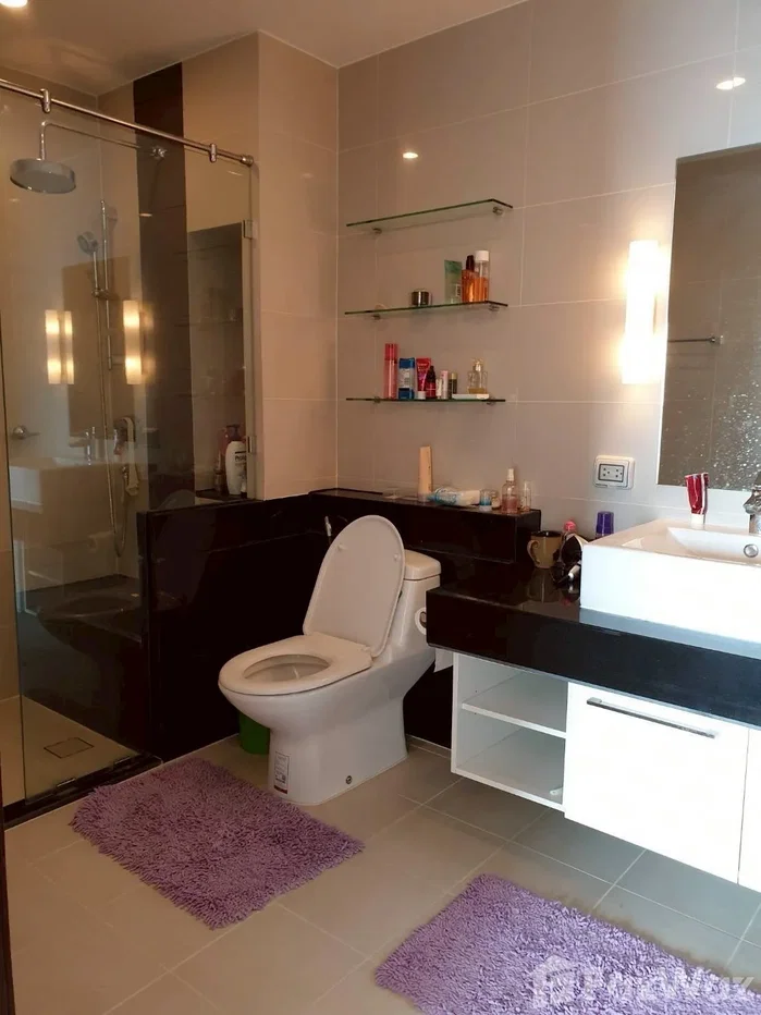 picture Selling 2 bed penthouse 6451828 - 10/15