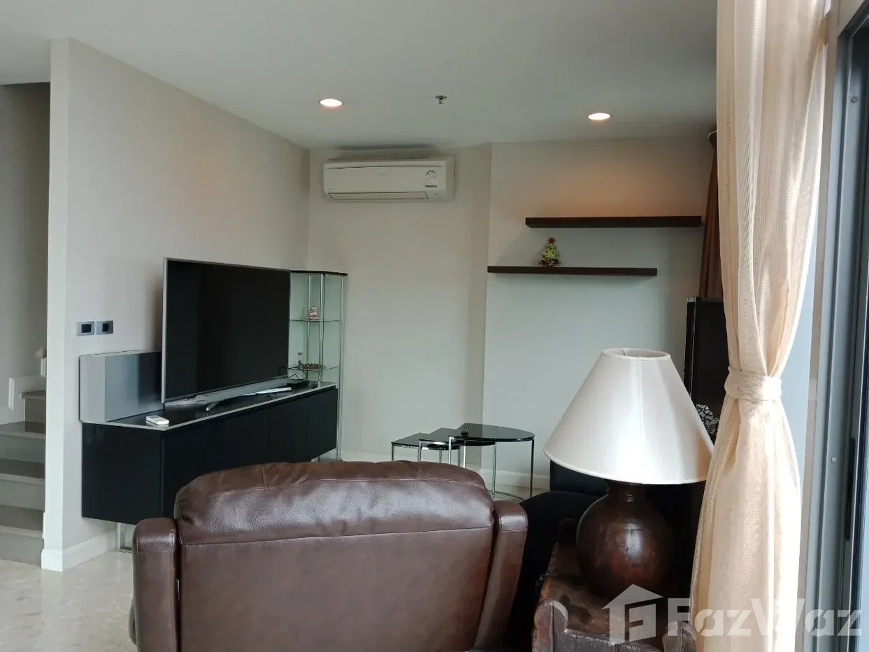 รูป คอนโดให้เช่า 2 ห้องนอน ในโครงการ เดอะ เครสท์ สุขุมวิท 34 6451230 - รูปที่ 27/30