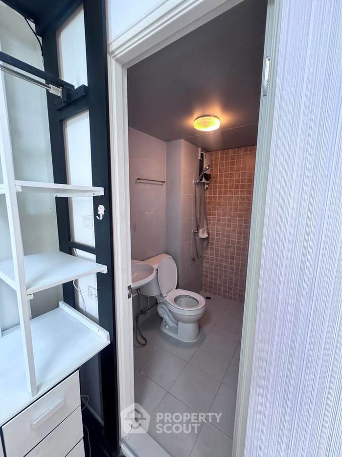 picture 2-BR Condo at Lumpini Township Rangsit Klong 1 in Pracha Thipat (ID 2970579) - 9/22
