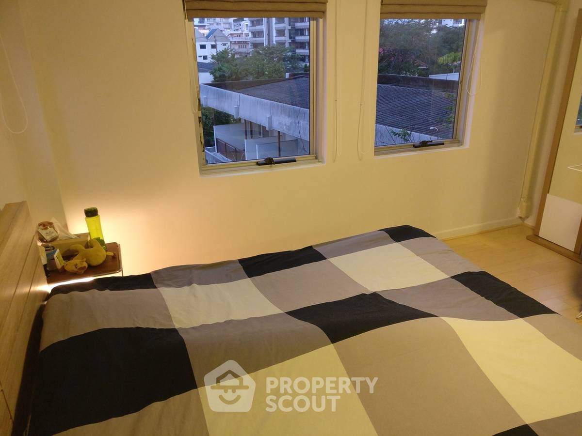 picture 2-BR Condo at Raintree Villa Sukhumvit 53 near BTS Thong Lor (ID 457239) - 2/12