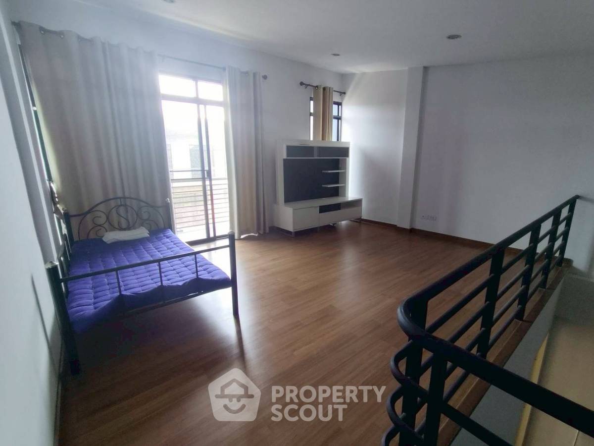 รูป ทาวน์เฮ้าส์ 3-ห้องนอน ที่ เฮ้าส์ 35 แจ้งวัฒนะ ใน คลองเกลือ (ID 2983451) - รูปที่ 11/14