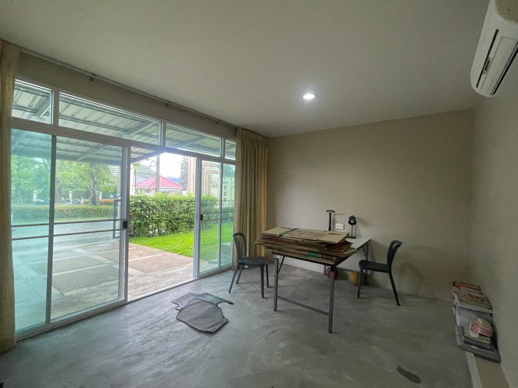 รูป หมู่บ้านเพอร์เฟค พาร์ค เคหะร่มเกล้า 64 บ้านเดี่ยว2ชั้น 3ห้องนอน 2 ห้องน้ำ 1 ห้องอเนกประสงค์ขนาด 67ตรว.   เฟอร์นิเจอร์พร้อม  - รูปที่ 12/19