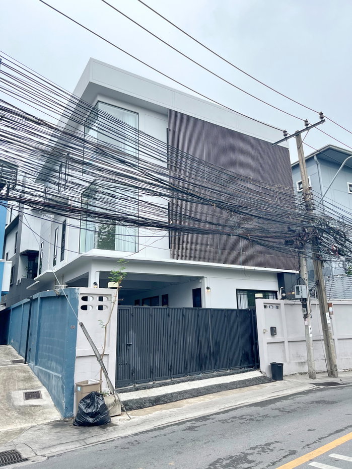 picture Hk0667, Home Office for rent 5 Br, Sutthisan. - 1/22