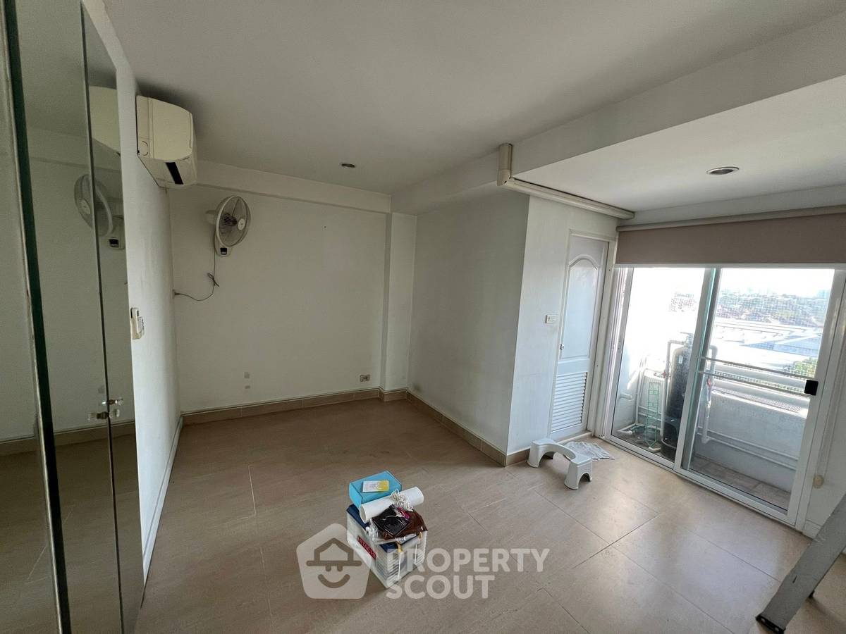 รูป คอนโด 2-ห้องนอน ที่ ซีเอ็นพี คอนโดมิเนียม ใน บางตลาด (ID 2983513) - รูปที่ 2/5