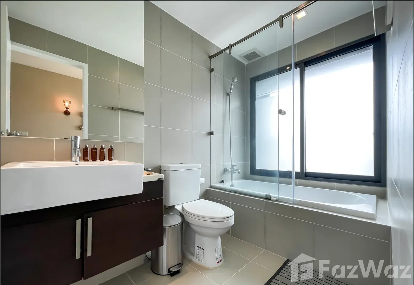 รูป คอนโดให้เช่า 1 ห้องนอน ในโครงการ โนเบิล รีมิกซ์ 6452101 - รูปที่ 3/8