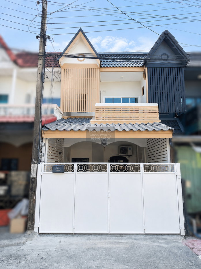 รูป ขายทาวน์เฮ้าส์/ทาวน์โฮม บ้าน เรือนแก้ว รีโนเวทใหม่ จรเข้บัว เขต ลาดพร้าว กรุงเทพ CX-158265 ✅ ทักไลน์ @connexproperty ตอบทันที ทีมงานมืออาชีพ ✅ - รูปที่ 1/11