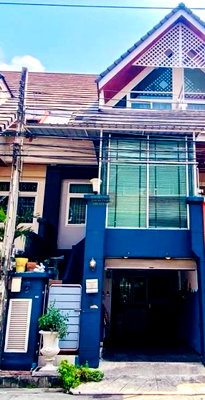 Townhouses for sale Bangkok : For Sale Townhouse/Townhome  , Merit Place Ladprao 87 , Khlong Chao Khun Sing , Wang Thong Lang , Bangkok , CX-158156 ✅ Live chat with us ADD LINE @connexproperty ✅