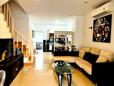 Townhouses for rent Nonthaburi : for Rent Prinyaluck Light Rama5 2 bed 3 bath ready to move