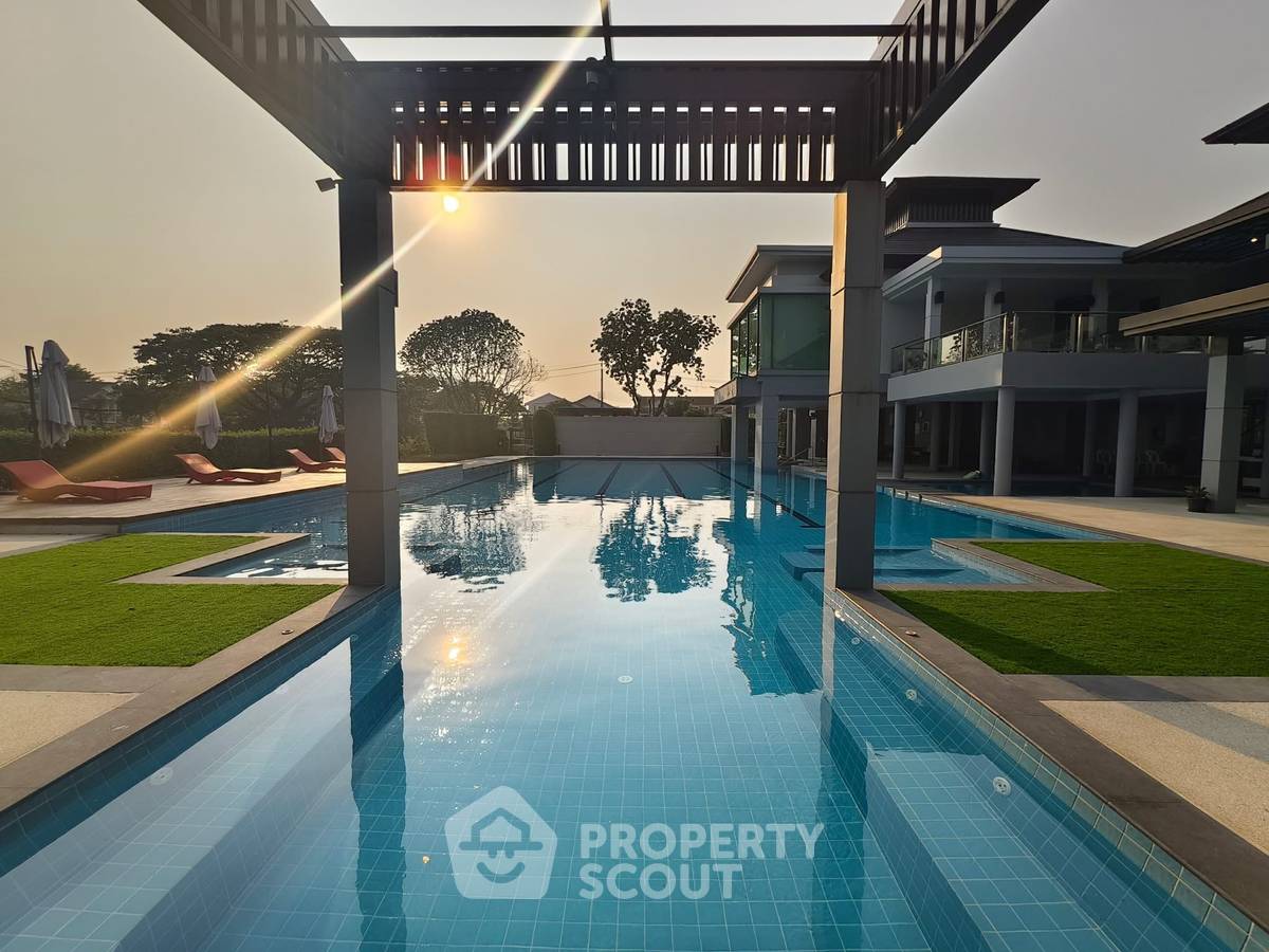 รูป บ้าน 5-ห้องนอน ที่ มัณฑนา พระราม 9 – ศรีนครินทร์ ใน หัวหมาก (ID 2080610) - รูปที่ 16/16