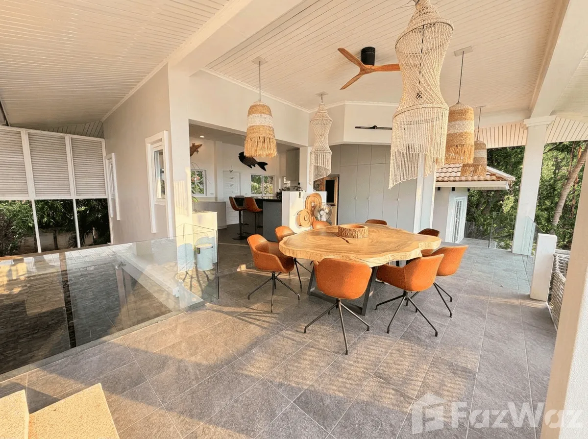 picture Spacious 4 bed Sea View Villa on a big plot of land 6452955 - 17/34