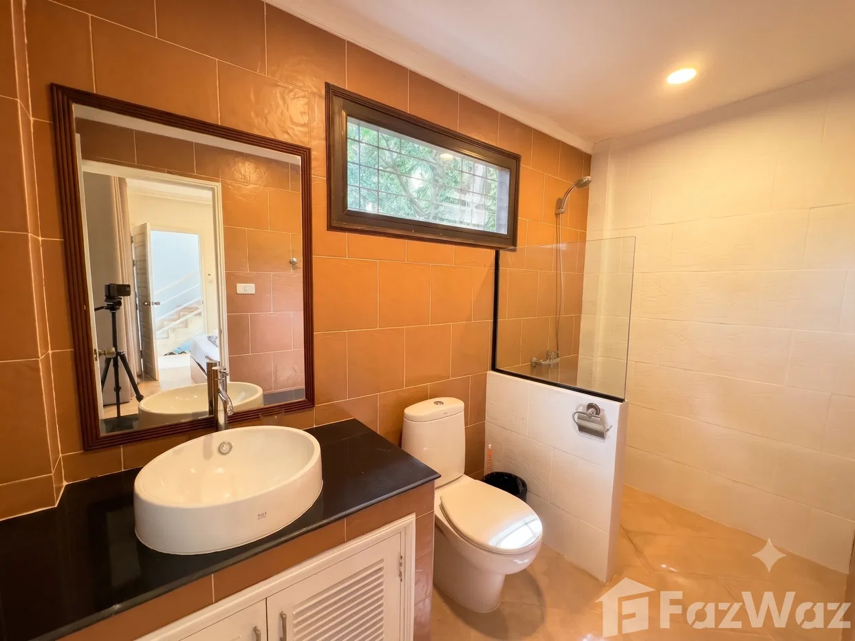 picture Spacious 4 bed Sea View Villa on a big plot of land 6452955 - 33/34
