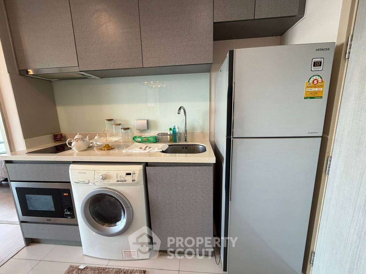 รูป คอนโด 1-ห้องนอน ที่ ริทึ่ม สุขุมวิท 36-38 ใกล้ BTS ทองหล่อ (ID 824712) - รูปที่ 11/49