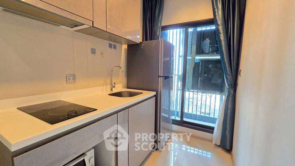 picture 2-BR Condo at Life Asoke - Rama 9 near MRT Phra Ram 9 (ID 2980291) - 8/9
