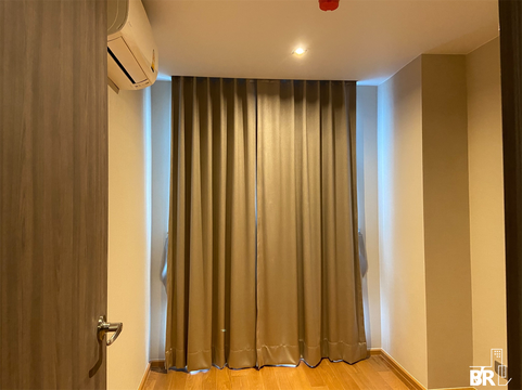 Altitude Samyan-Silom Location Near Employment, Surrounded by Lifestyles near MRT Sam Yan Station