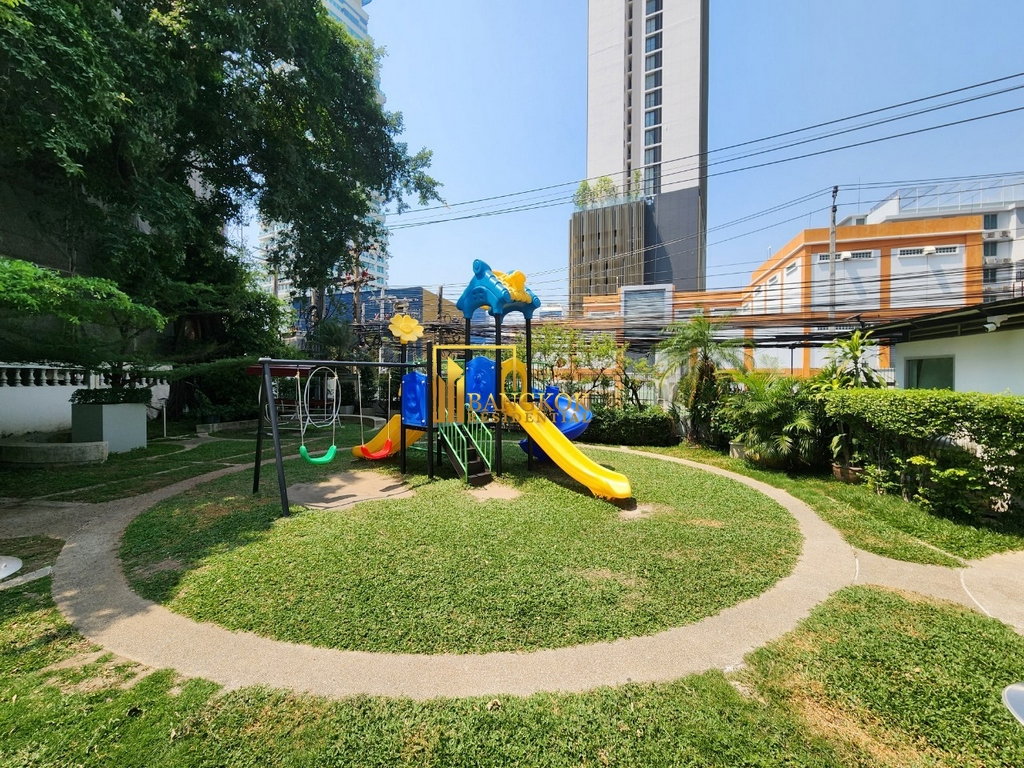 รูป Royal Castle | Spacious 3 Bedroom Condo in Phrom Phong - BR61660CD - รูปที่ 36/38