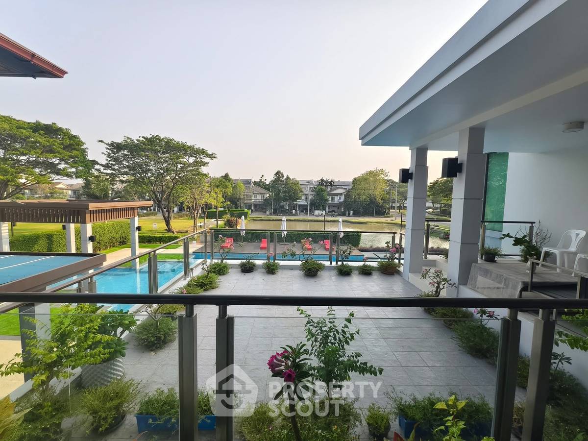 รูป บ้าน 5-ห้องนอน ที่ มัณฑนา พระราม 9 – ศรีนครินทร์ ใน หัวหมาก (ID 2080610) - รูปที่ 15/16