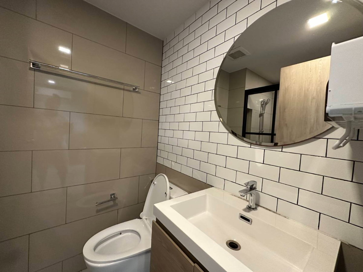 picture Condo For Rent!!Maestro Ratchada 19 - 10/10