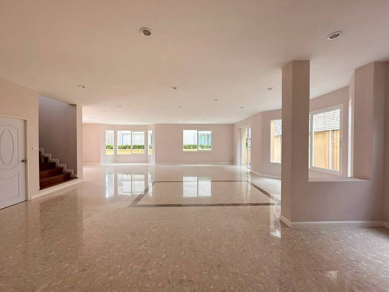 รูป ✨✨✨(ขาย) บ้าน 🏡 Enrich Park Pinklao | บ้านใหญ่ 5 ห้องนอน | ที่ดิน 114.1 ตร.ว. - รูปที่ 8/19
