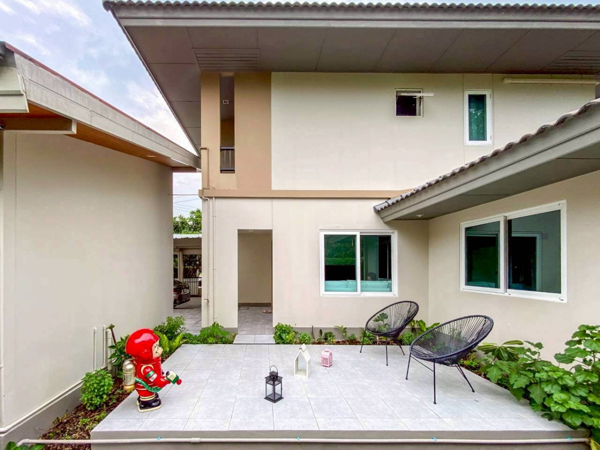 รูป ขายบ้านเดี่ยว ม.คณาสิริ บางนา (ซอยเอแบค) 5 ห้องนอน แปลงใหญ่ 94 ตร.ว. แปลงใหญ่สุดในโครงการ หลังมุมหน้าสวน - รูปที่ 28/31