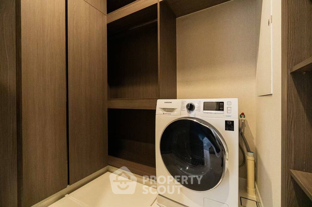 รูป คอนโด 2-ห้องนอน ที่ คิว วัน สุขุมวิท ใกล้ BTS นานา (ID 2981055) - รูปที่ 7/36