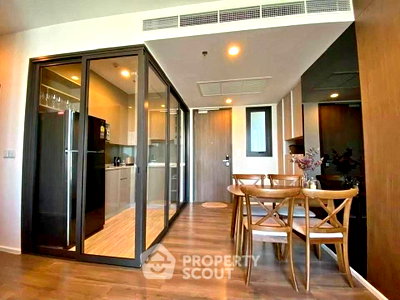 Condos for rent : High-Floor 2-BR 56 Sqm At Whizdom Essence Sukhumvit, 400m to BTS Punnawithi (ID 2980619)