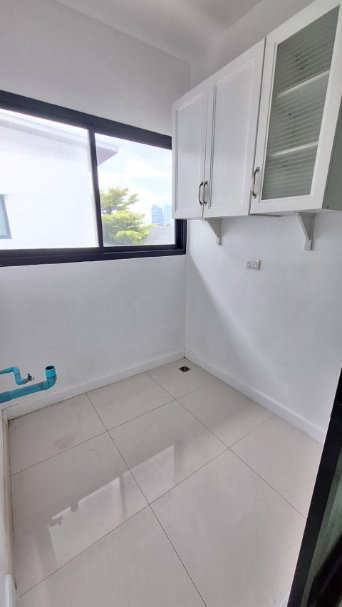 picture For Rent: 4-Storey Home Office at Nirvana@Work Rama 9 Ramkhamhaeng - 18/23